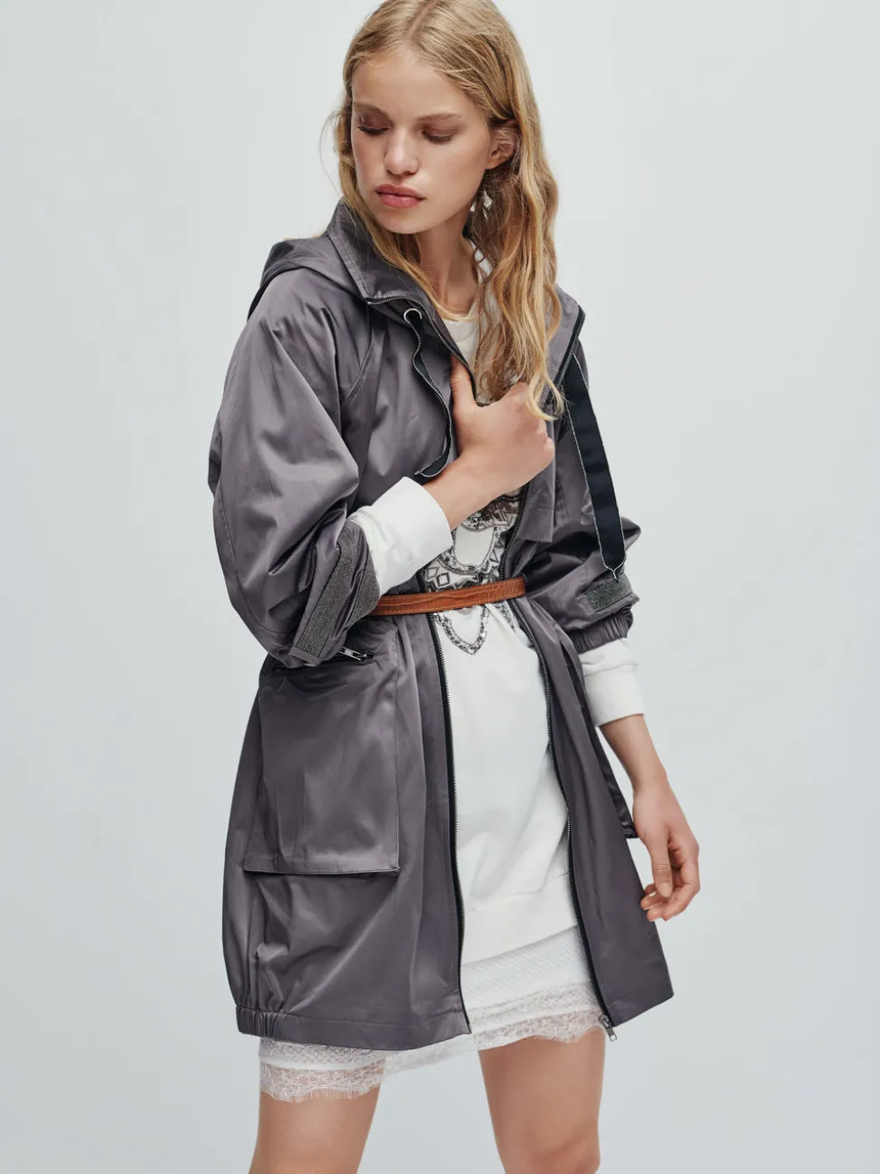 KAYA feminin blondekjole