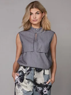 YANNA top