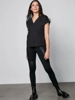 YELDA t-shirt