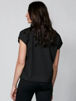YELDA t-shirt