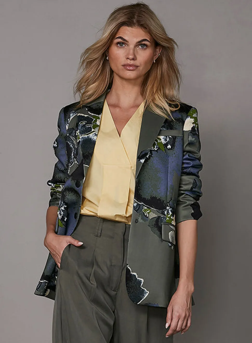 YOKO blazer